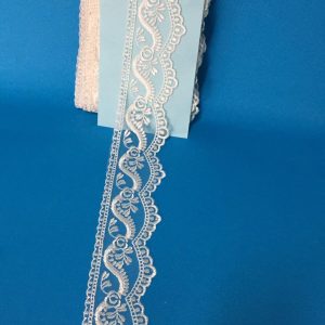 PIZZO IN TULLE PANNA ALTO CM.5,5 ART.49 PN