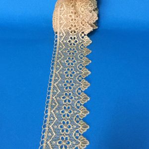 MACRAME GIALLO ORO ALTO CM.7,5 ART.28/OR