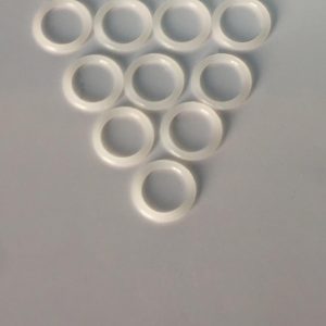 ANELLO PER TENDE IN PLASTICA MM.15X20
