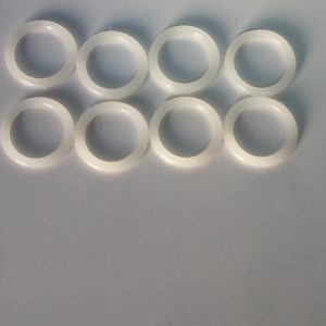 ANELLO PER TENDE IN PLASTICA MM.22X30
